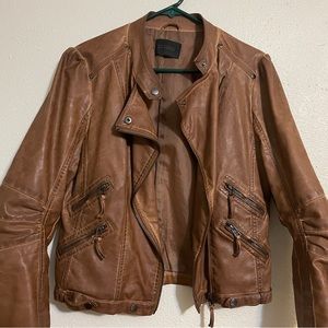 Blu Pepper cropped vegan leather jacket (L)